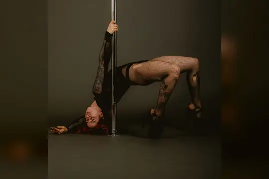 Postikoreo — trenn BCIRQ Stuudios